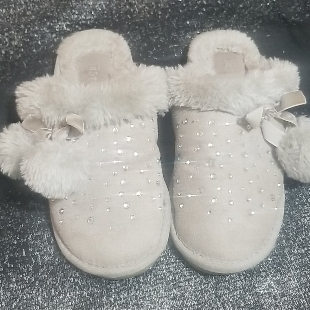 Slippers